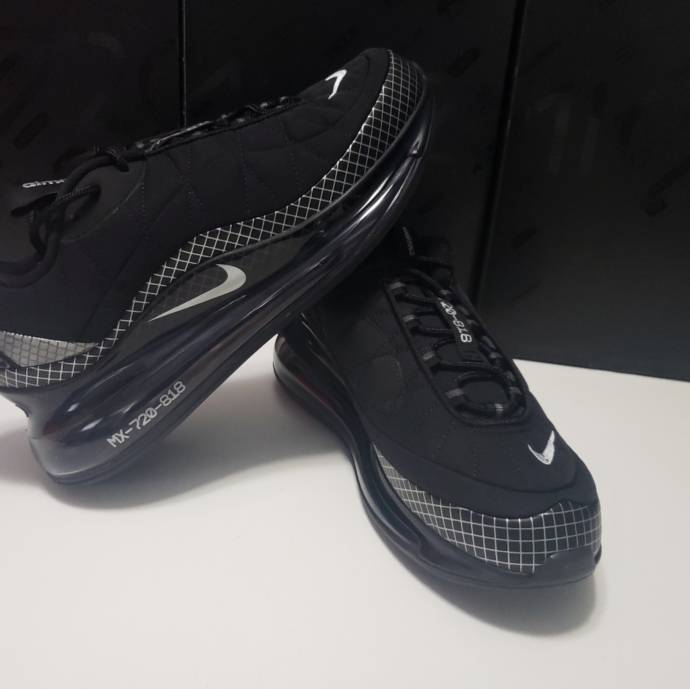 Nike airmax 720 818